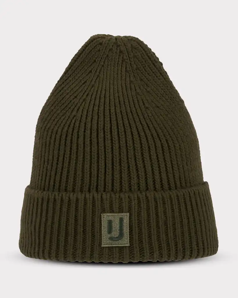Beanie “Billie”