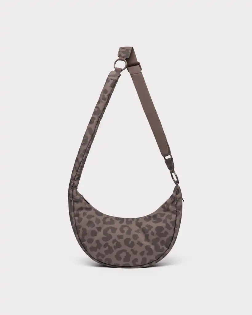 Half Moon Bag "Lou Medium"