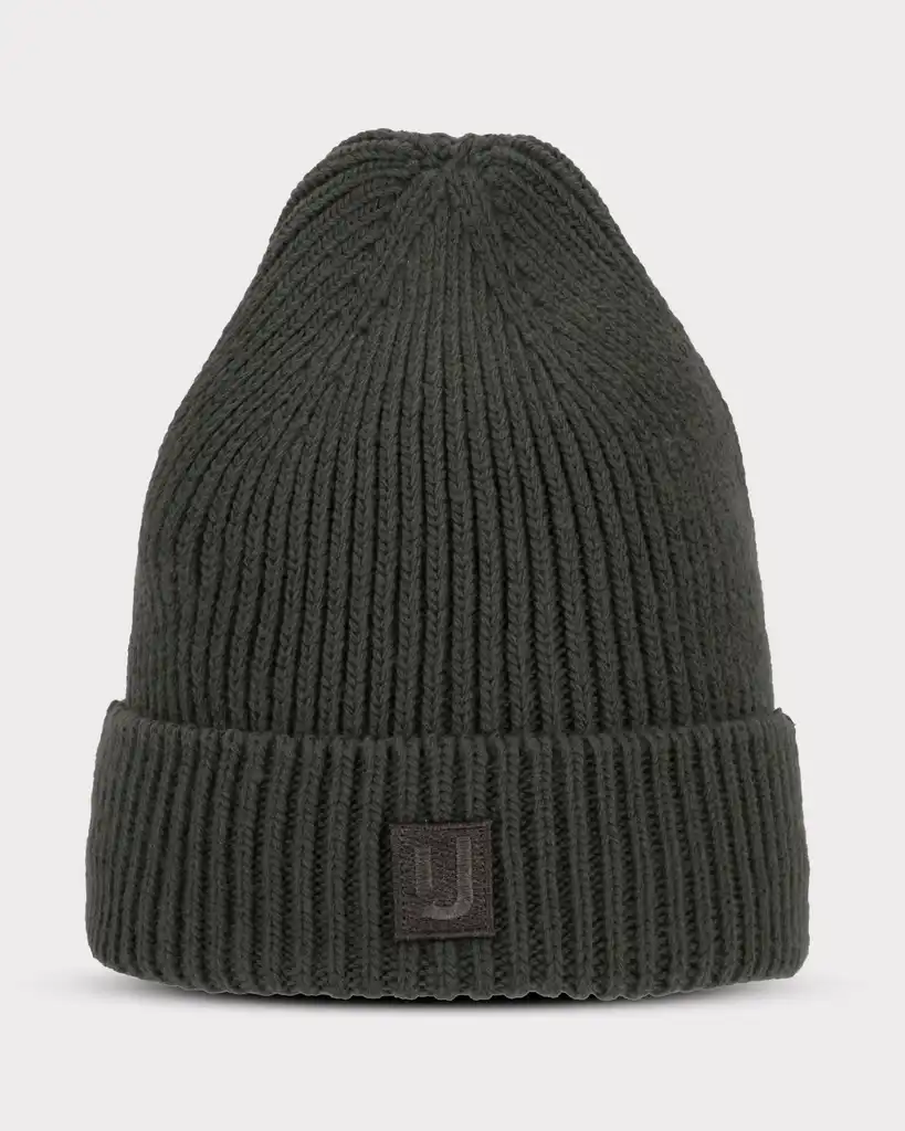 Beanie “Billie”