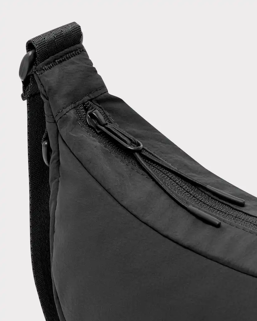 Half Moon Bag "Kaia Small"