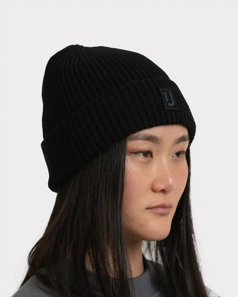 Beanie “Billie”