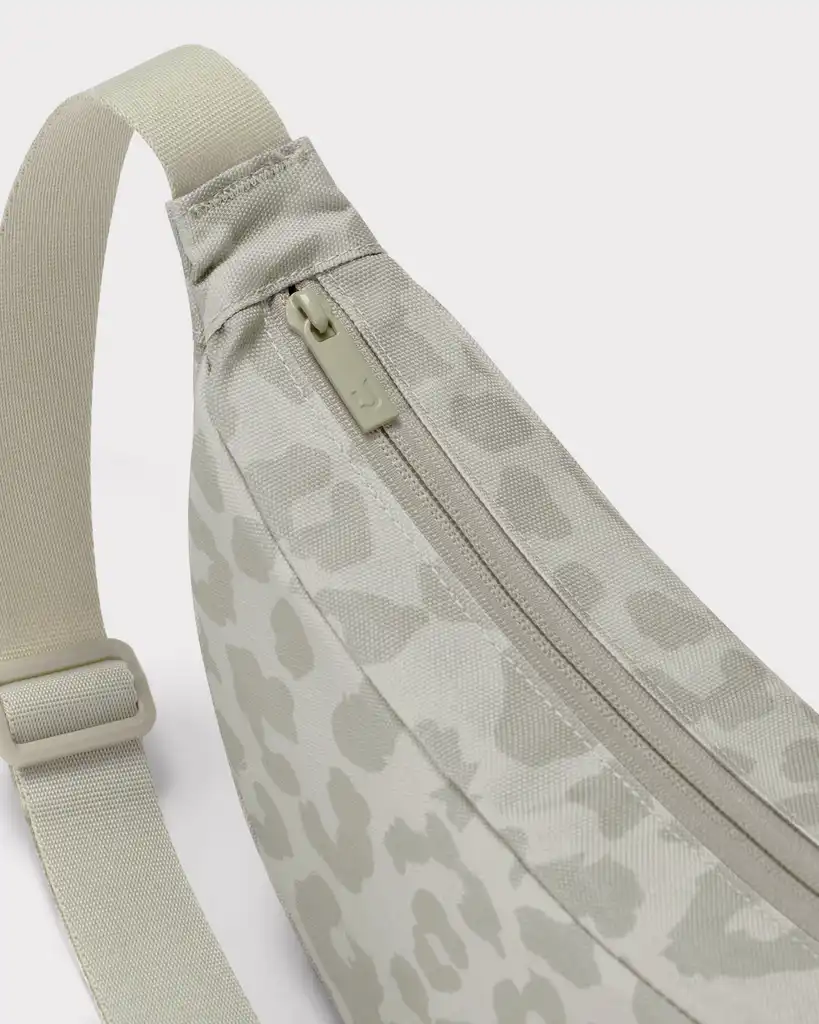 Half Moon Bag "Ally Small"
