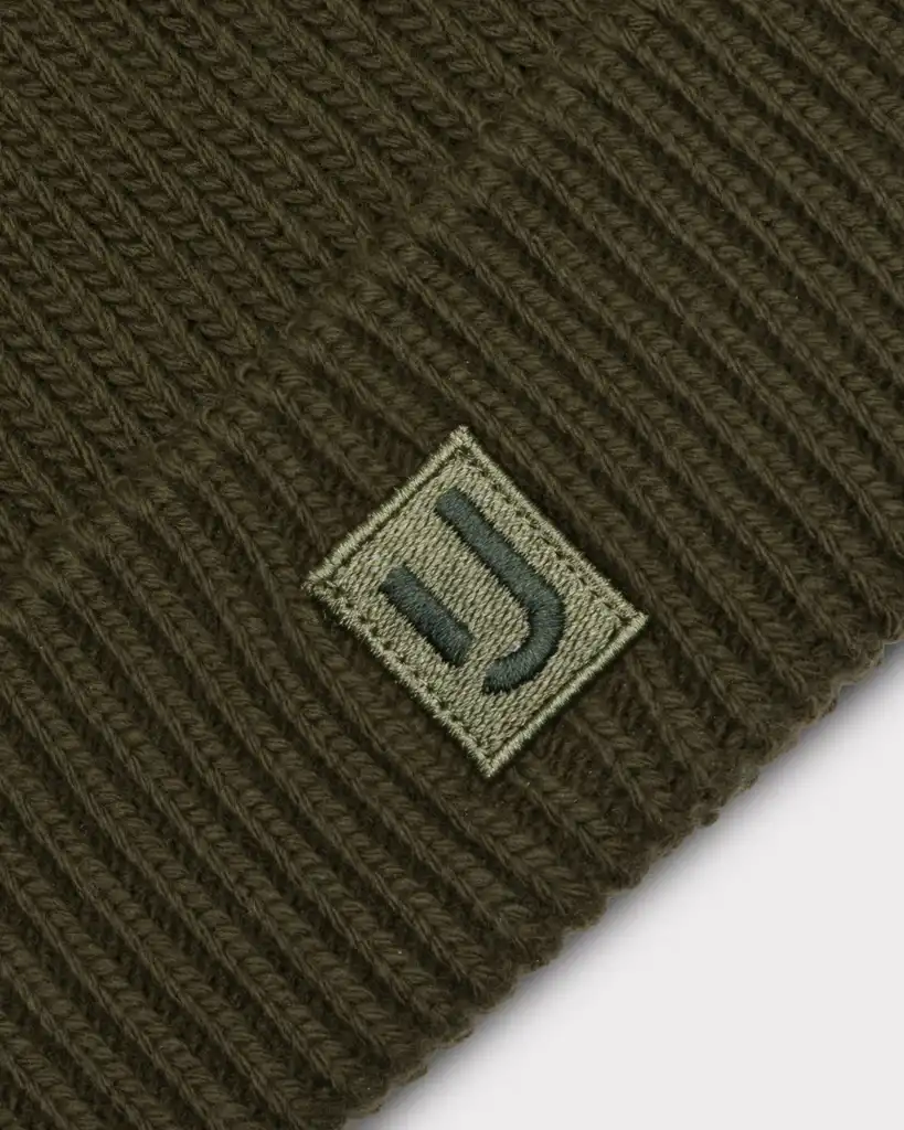 Beanie “Billie”
