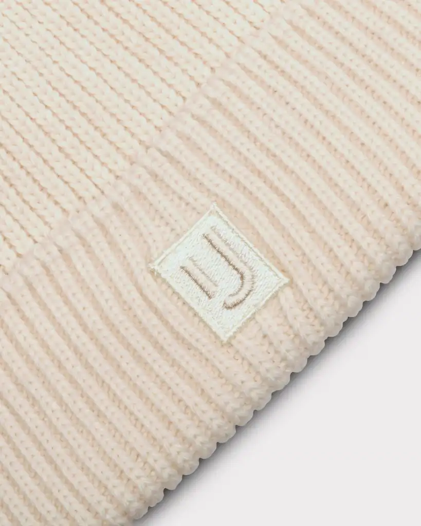 Beanie “Billie”