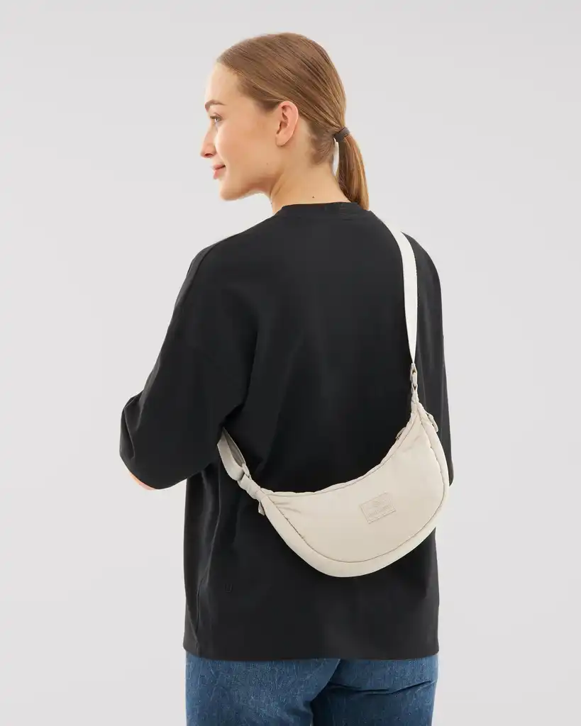 Half Moon Bag "Kaia Small"