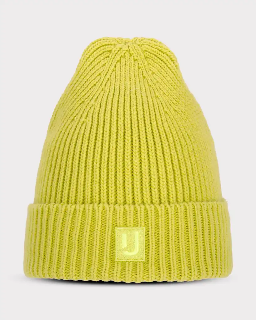 Beanie “Billie”
