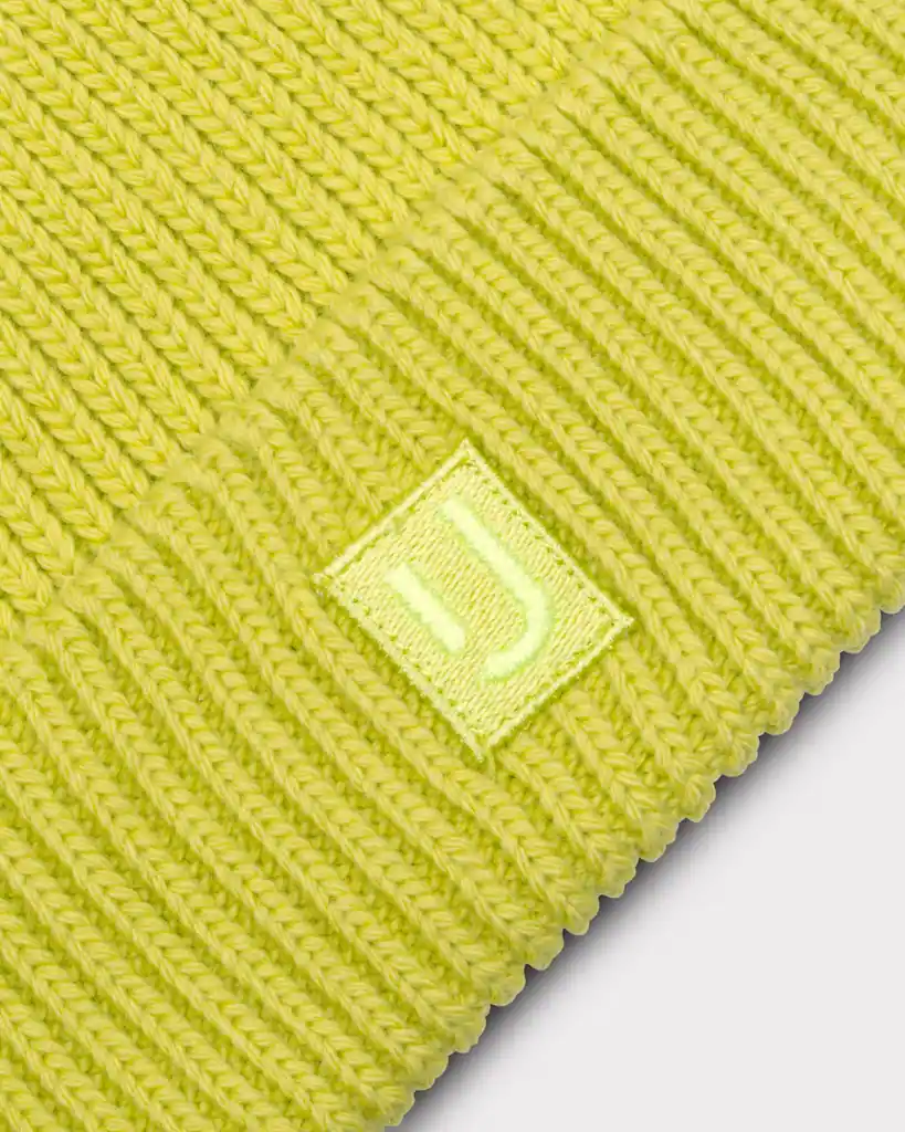 Beanie “Billie”